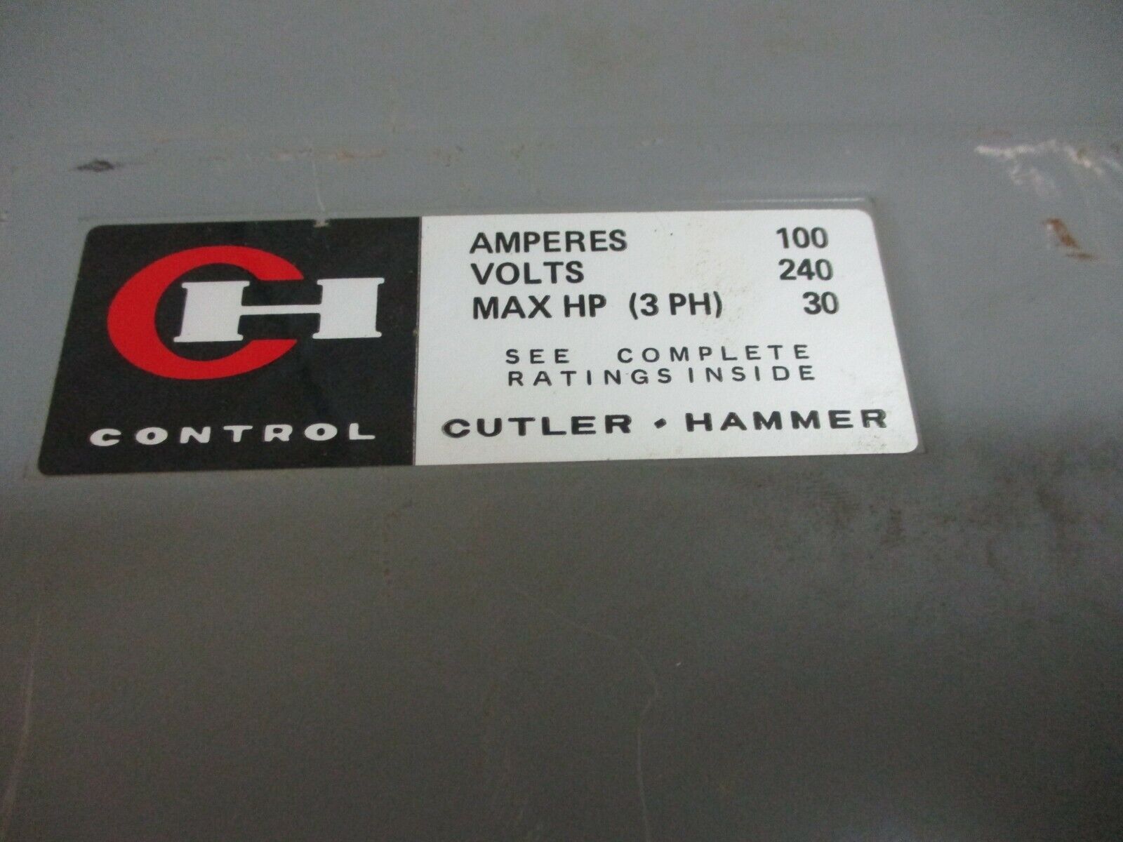 Cutler-Hammer Fusible Safety Switch/Disconnect DG323NGB 100A 240V Used