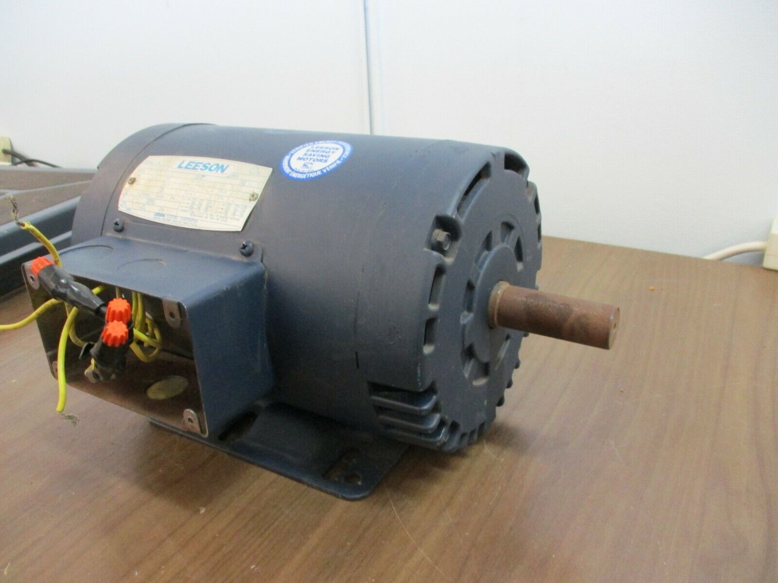 Leeson AC Motor G120011.00 1.5HP 1800 RPM 208-230/460V 2.2/4.4A 3Ph 60Hz Used