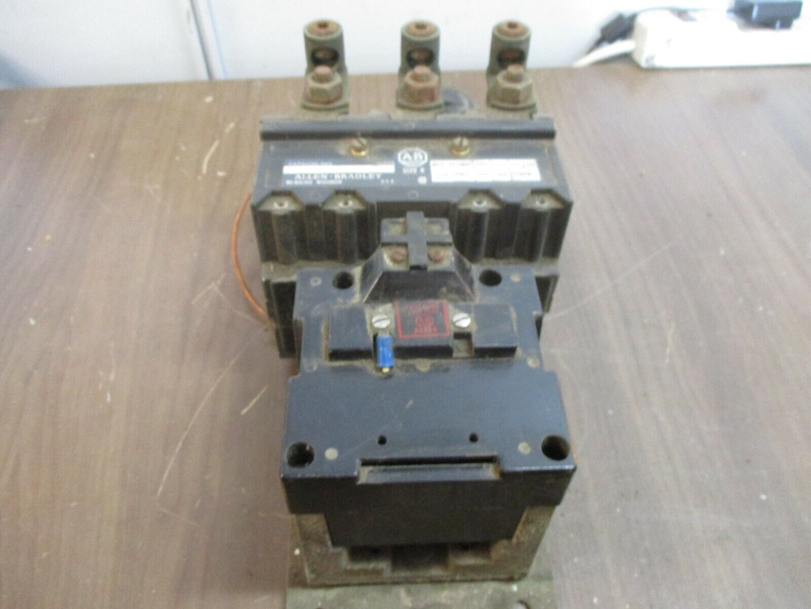 Allen-Bradley Size 4 Contactor 120V Coil 135A 600V Used