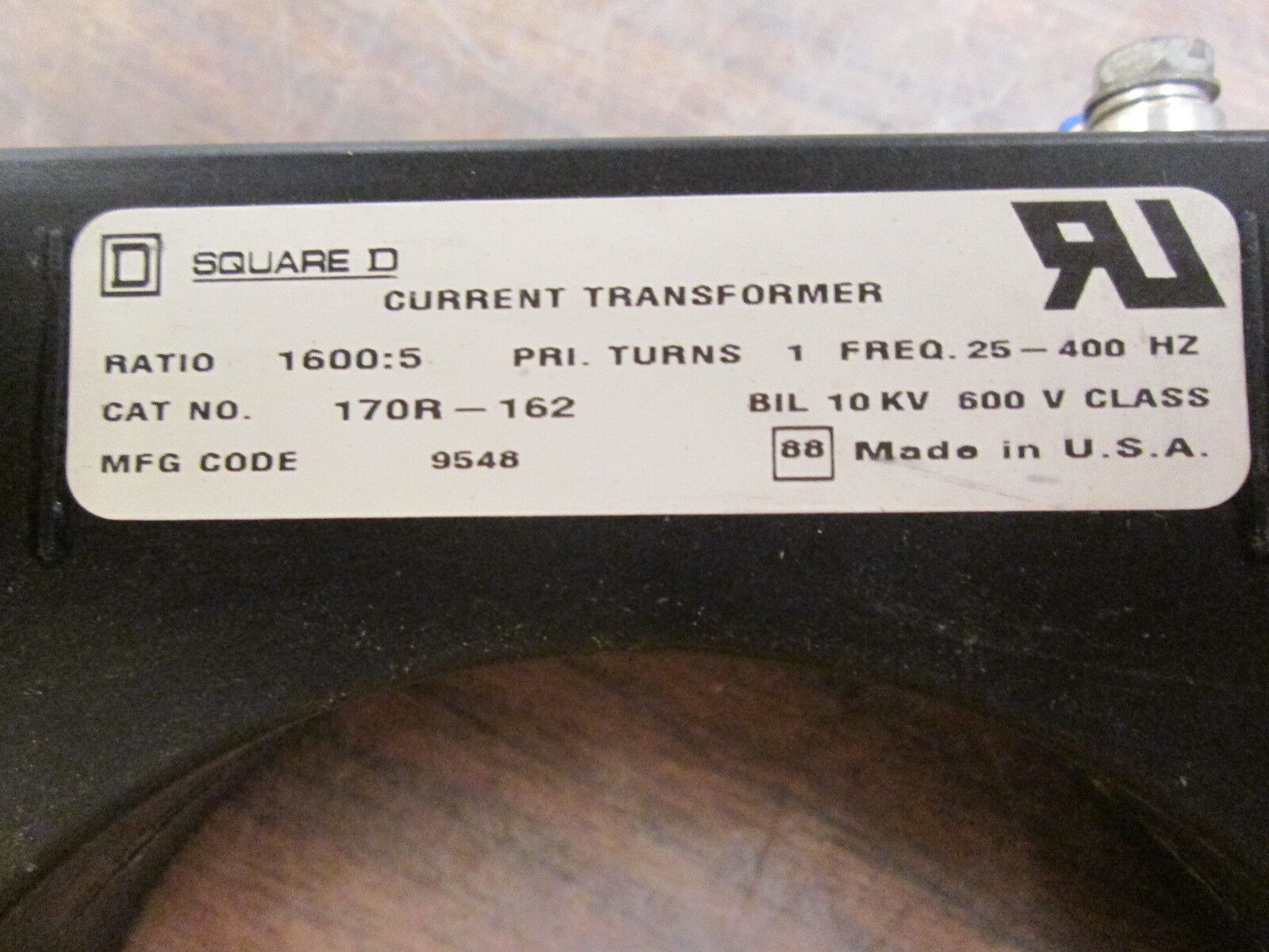 Square D Current Transformer 170R-162 Ratio 1600:5A 600V 25-400Hz 10KV BIL Used