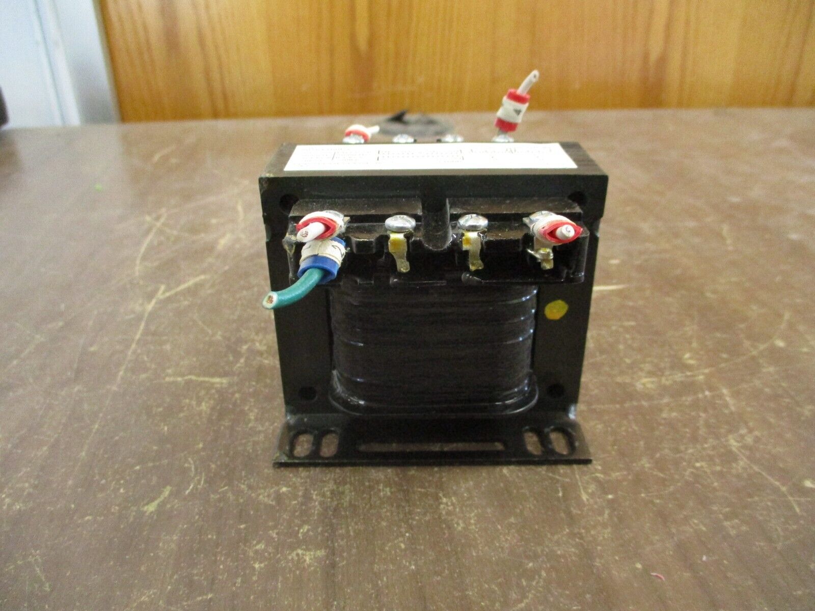 Square D Transformer 9070T100D1 100VA Pri: 240/480V Sec: 120V 50/60Hz Used