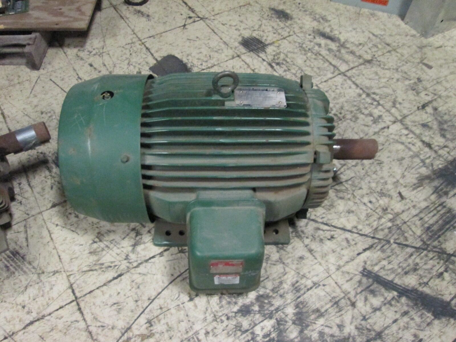 Toshiba Motor PF4025L1AKHH 25HP/6.25HP 1770/885 RPM 460V Used