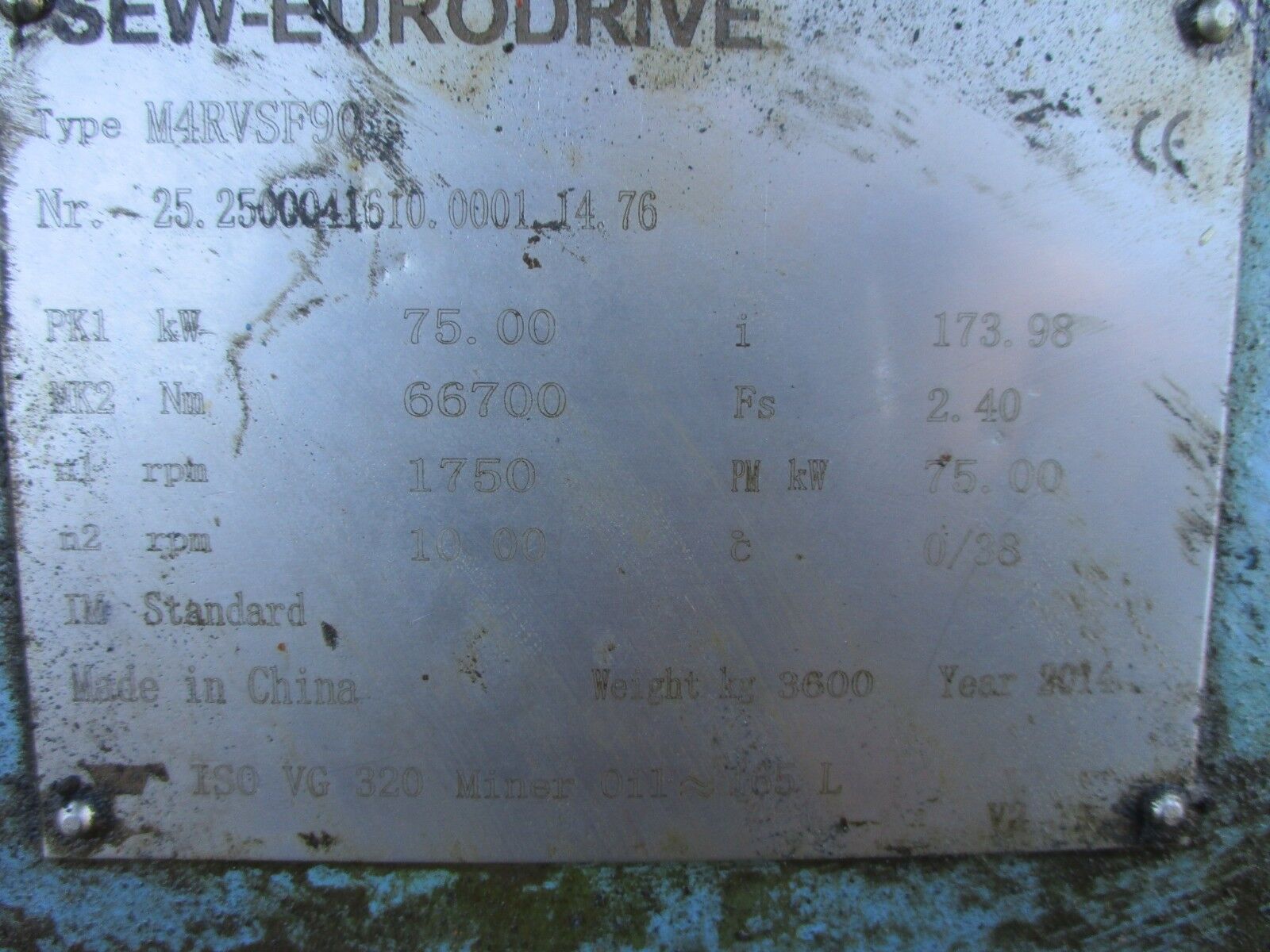 SEW-Eurodrive Motor Gear M4RVSF90 100HP/75KW 175 Ratio 1800RPM IN 10RPM Out Used