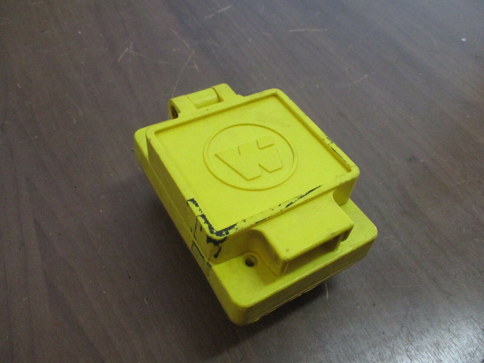 Woodhead Wet Location Receptacle 50-1651 15A 125V Used