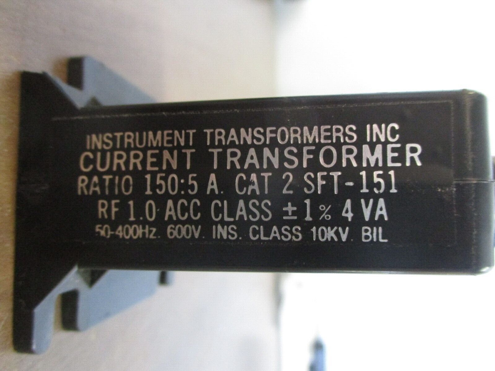 Instrument Transformers Current Transformer 2SFT-151 Ratio 150:5A 600V 50-400Hz