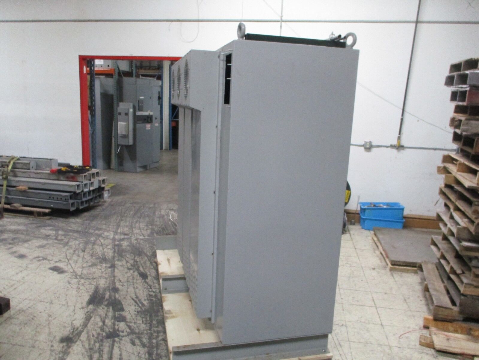 Carrier 1500 Ton VFD Drive HX7+C414LCB1ISM 1721 F1A 480V 1400KVA 3Ph MFD: 2011