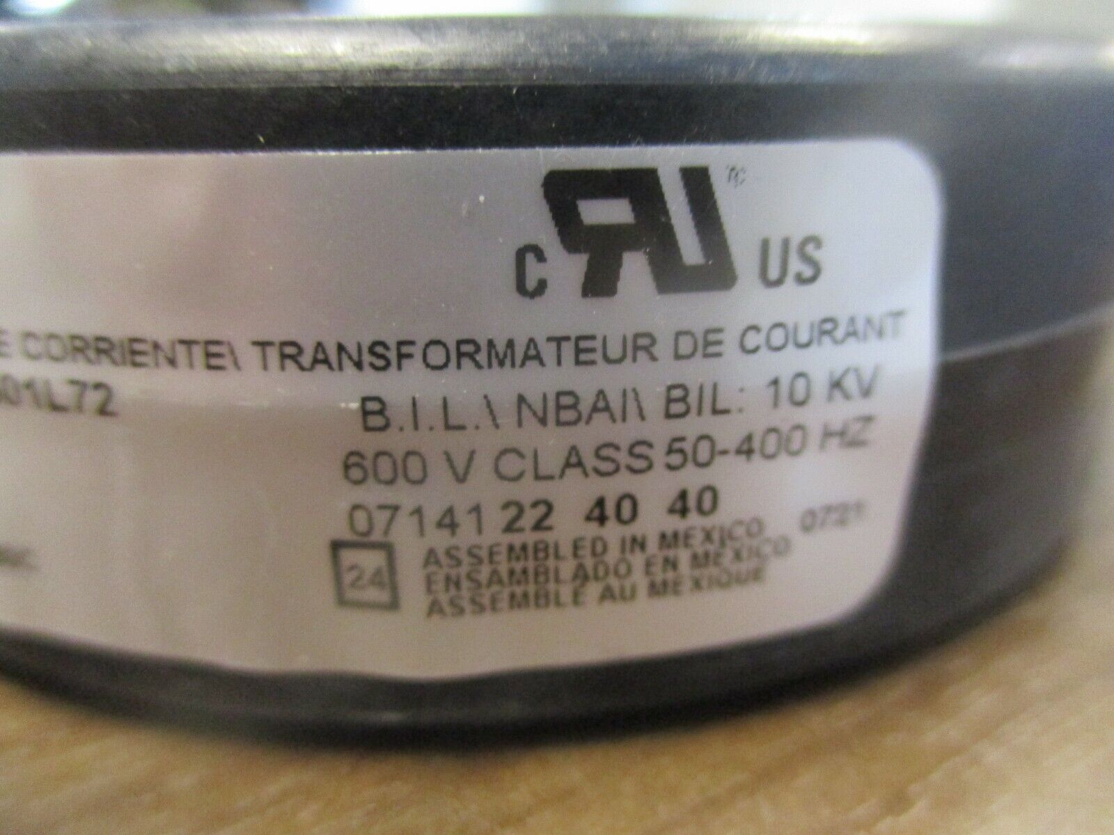 Square D Current Transformer 5NR501L72 Ratio 500:5A 600V 50-400Hz Used