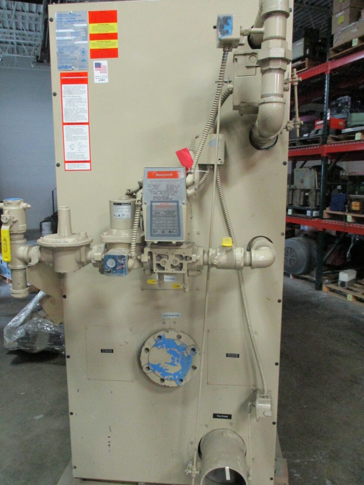 Fulton Pulse Combustion Boiler PHW-2000 2000kBTU In Nat. Gas MFD: 2007 Used