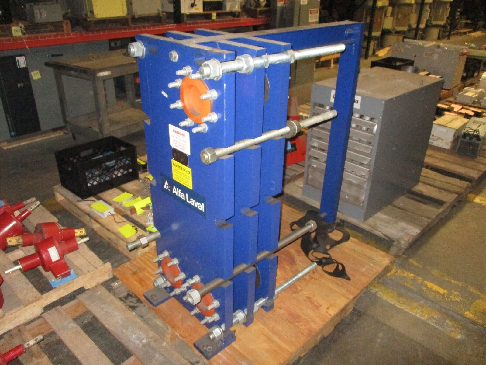 Alfa Laval Plate & Frame Heat Exchanger Serial #: 291581.11 Max: 100PSI@250°F