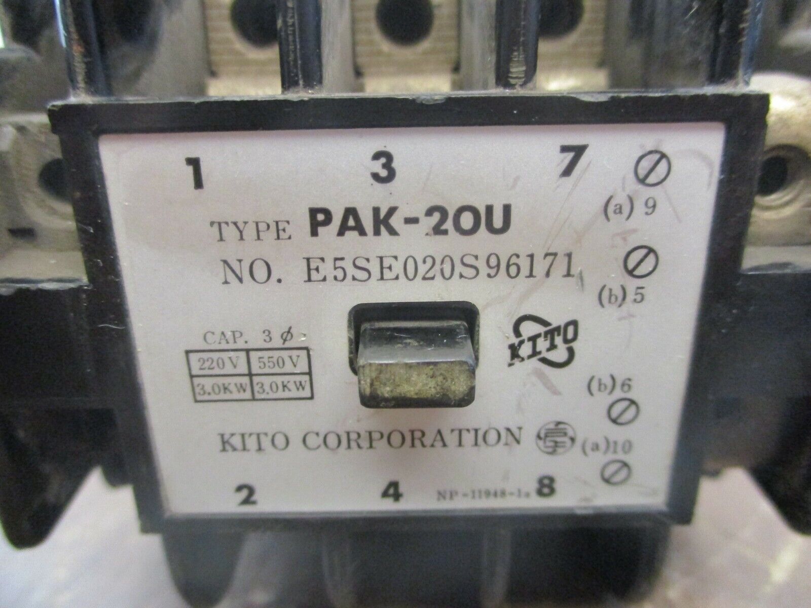 Kito Contactor PAK-20U 50-55V Coil 3.0kW 220/550V 3Ph Used *No Terminal Screws*