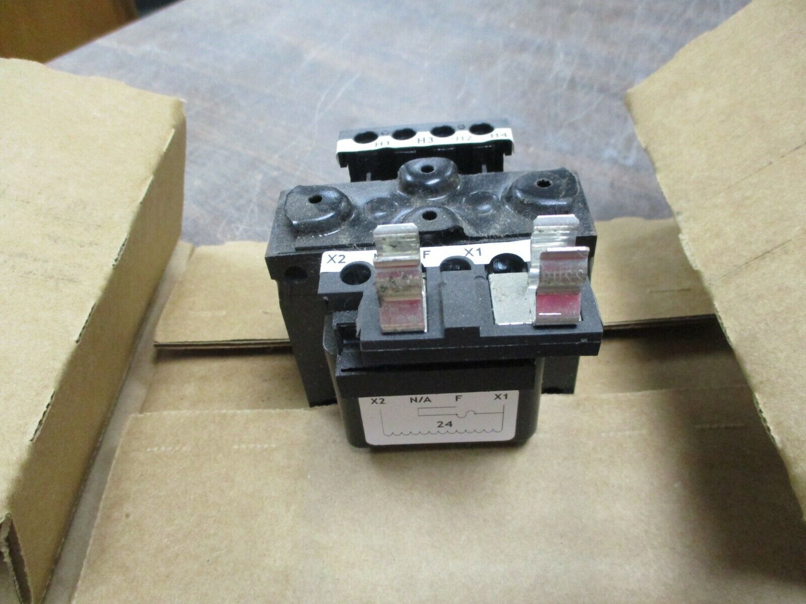 Jefferson Electric Control Transformer 631-1103-300 50VA Pri: 120/240V Sec: 24V