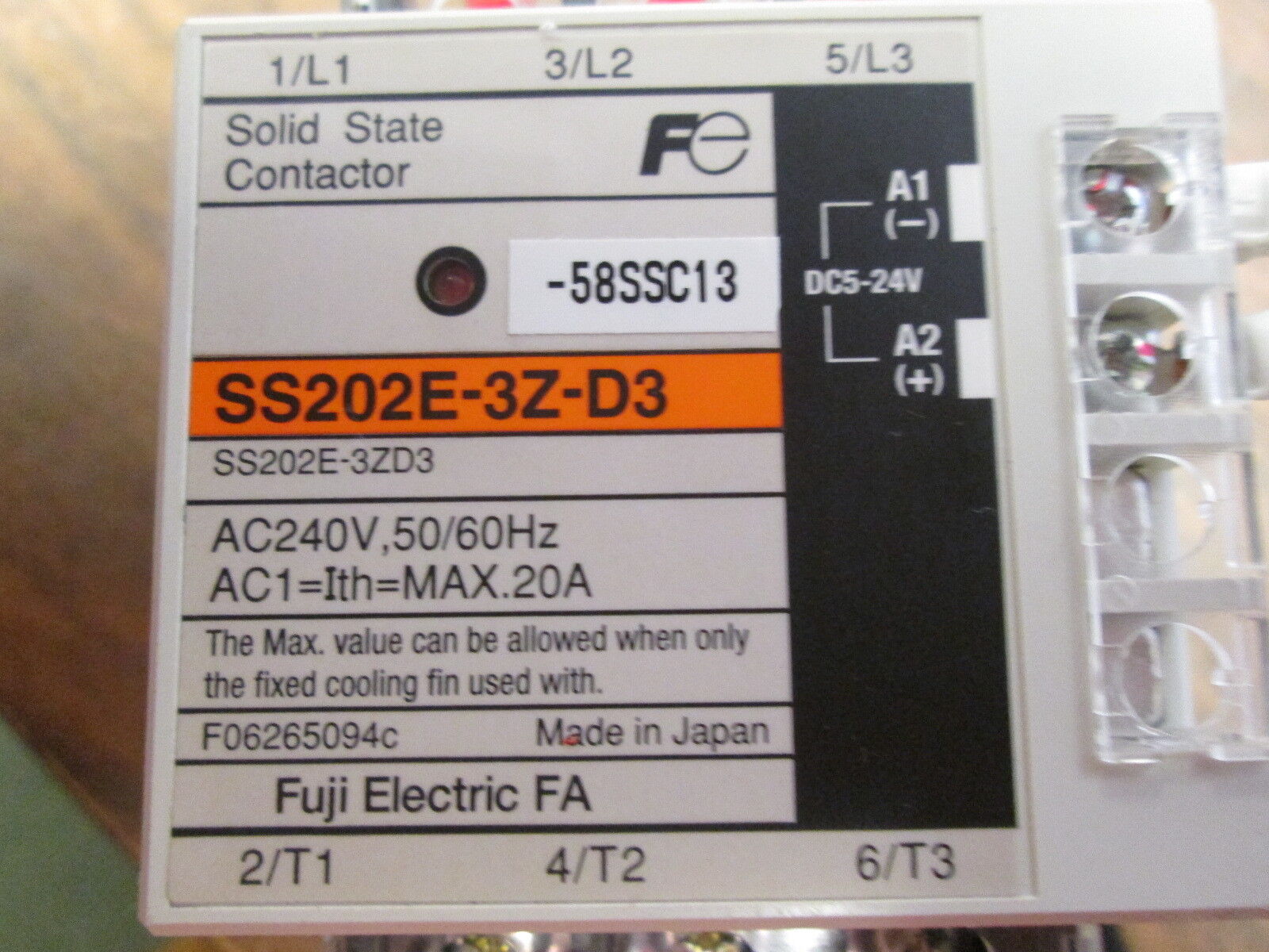 Fuji Electric Solid State Contactor SS202E-3Z-D3 5-24VDC Coil 20A 240V 50/60Hz