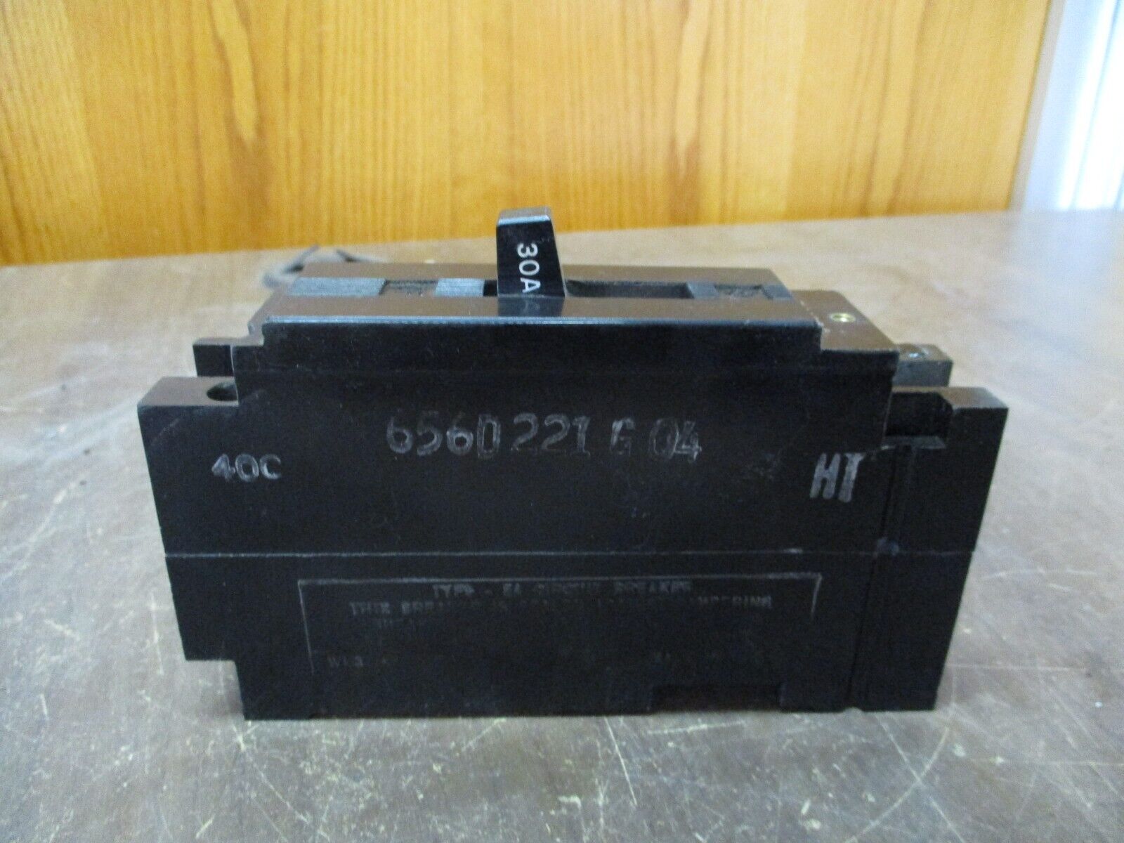 Westinghouse Circuit Breaker EA1030 30A 120V 1P Used