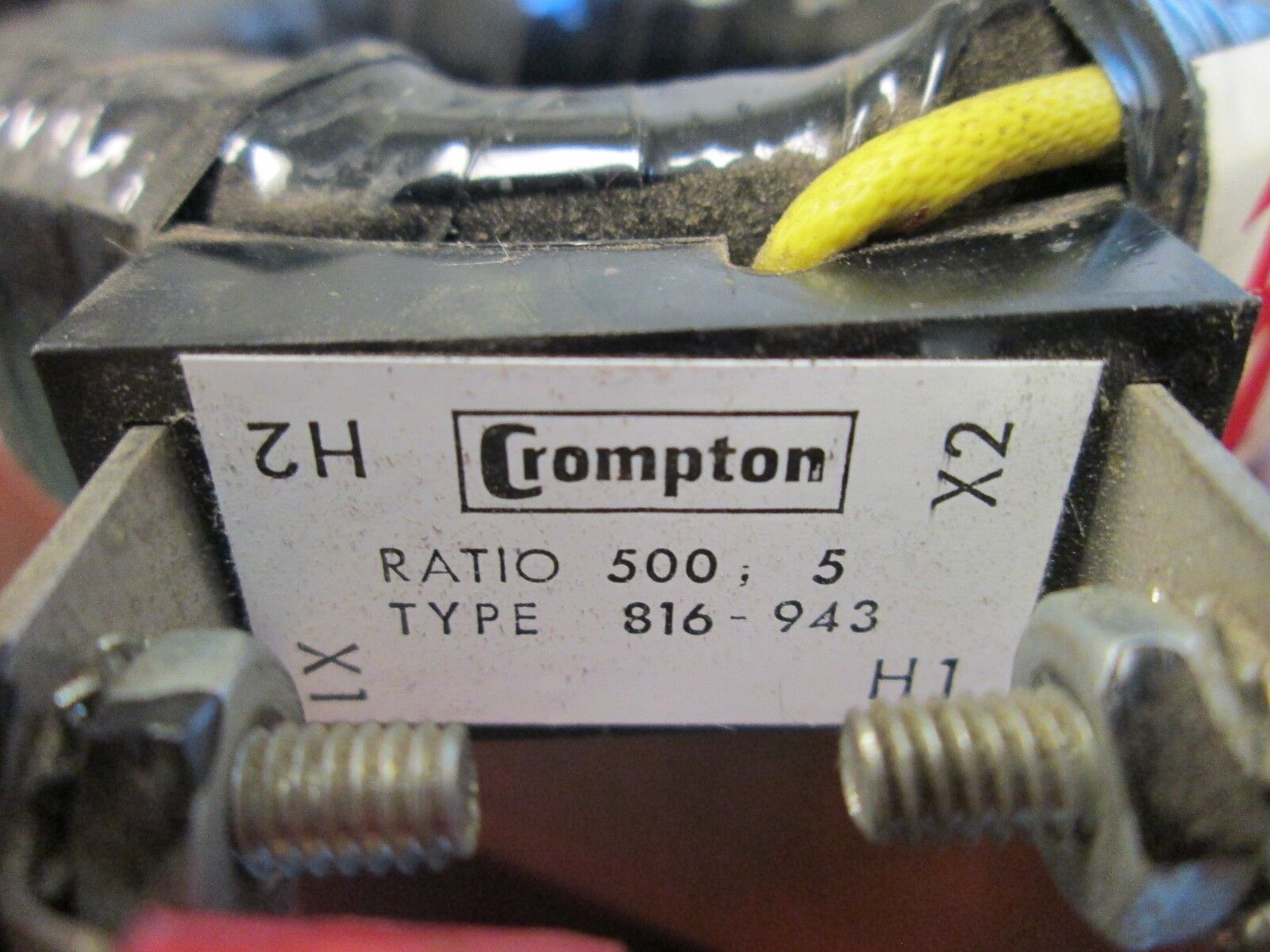 Crompton Current Transformer 816-943 Ratio 500:5A Used