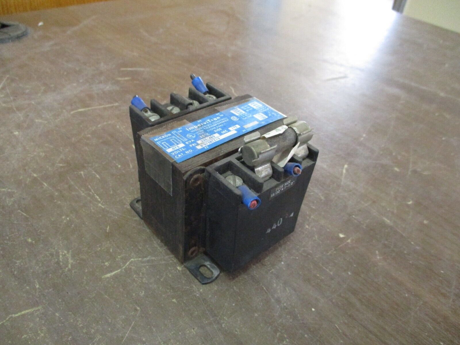 Micron ImperviTran Transformer B075BTZ13 0.075KVA Pri:230/460V Sec:115V Used