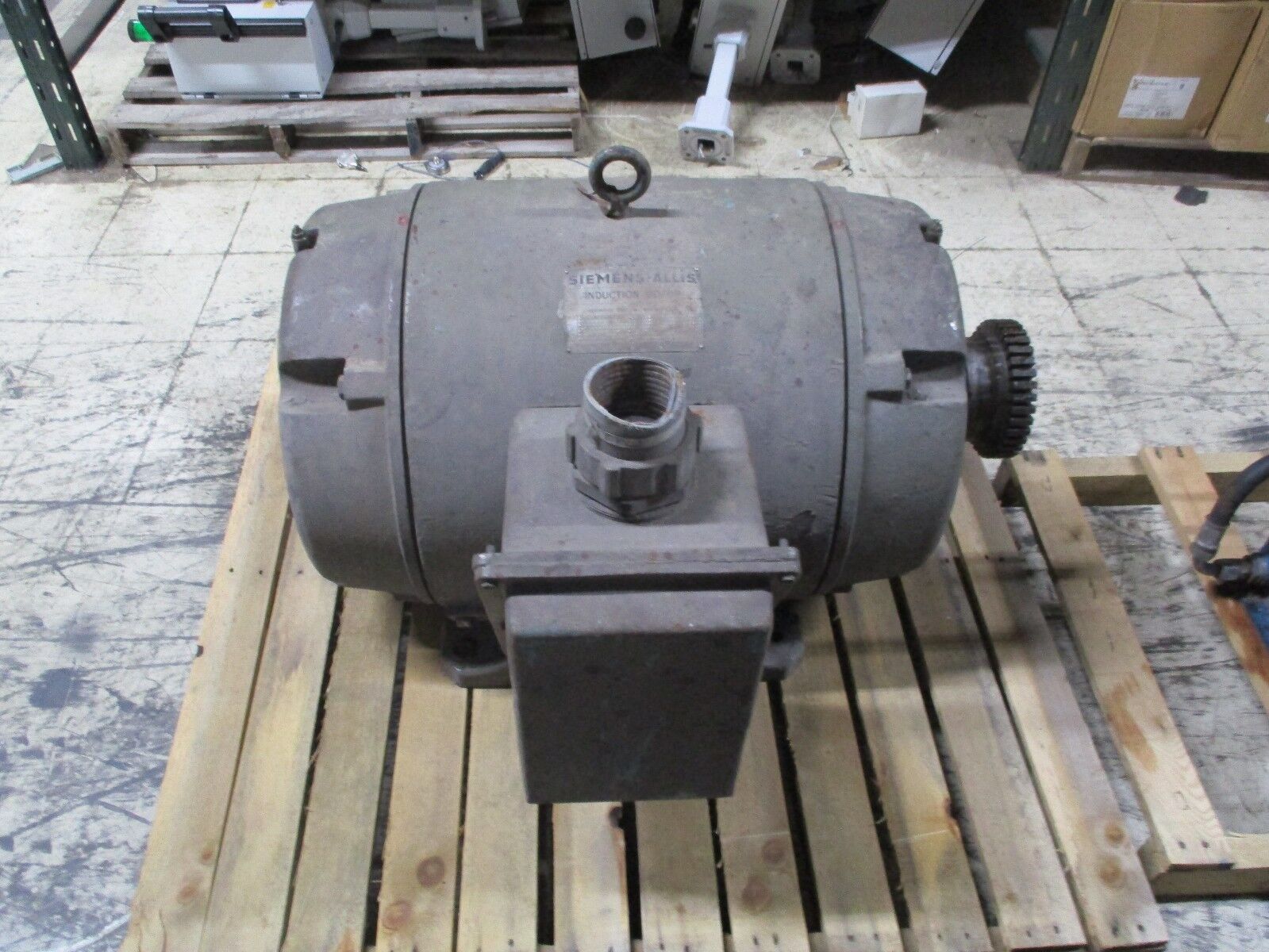 Siemens-Allis RG Induction Motor 445TS 150HP 1200RPM 460V 171A Used