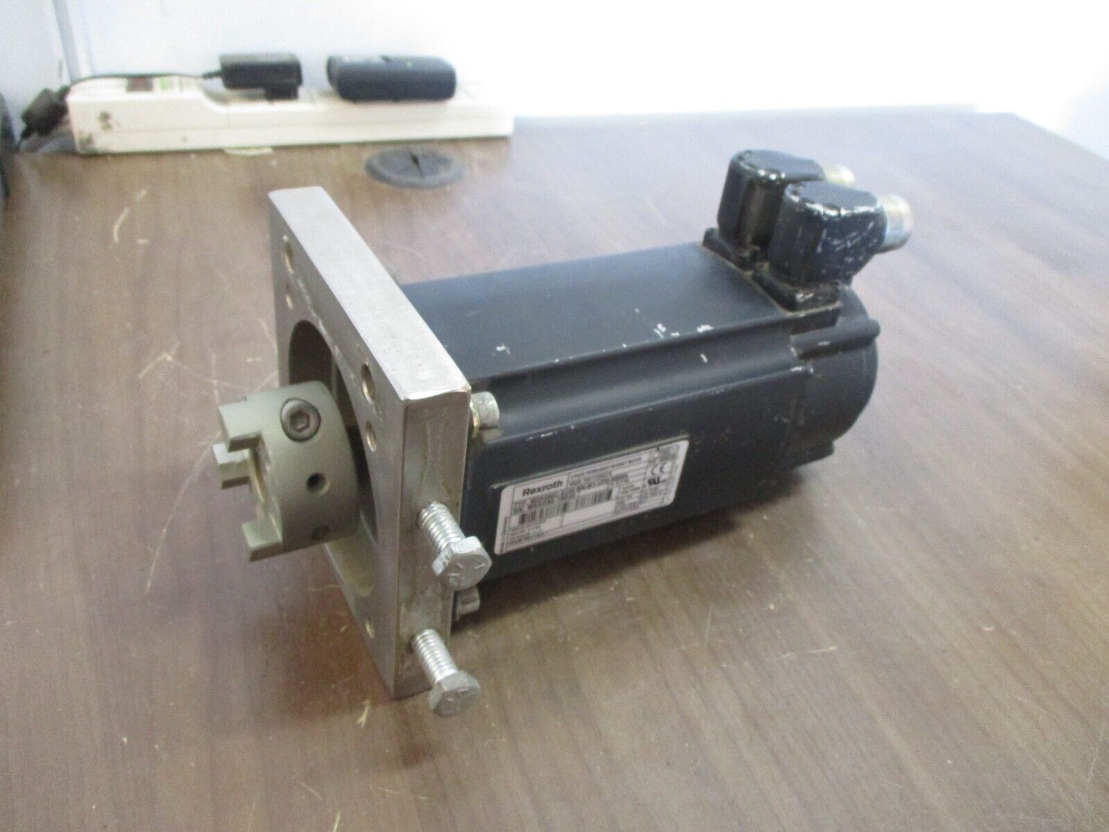 Rexroth Servo Motor MSK050C-0300-NN-M1-UP0-NNNN 3.1A 600V 1.77 Nm/A Used