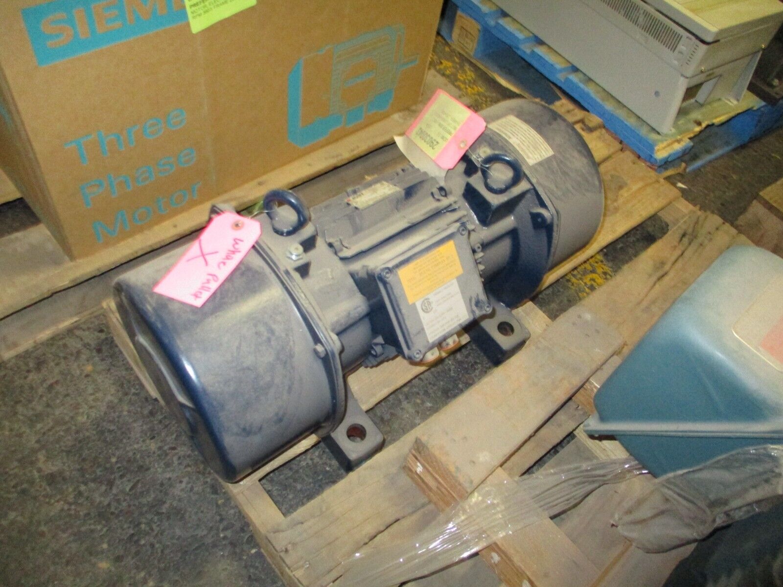 Jost Vibrating Motor JVC.178-450 1.60kW 480V 3Ph 3.8A 390.6 in-lbs Torque Used