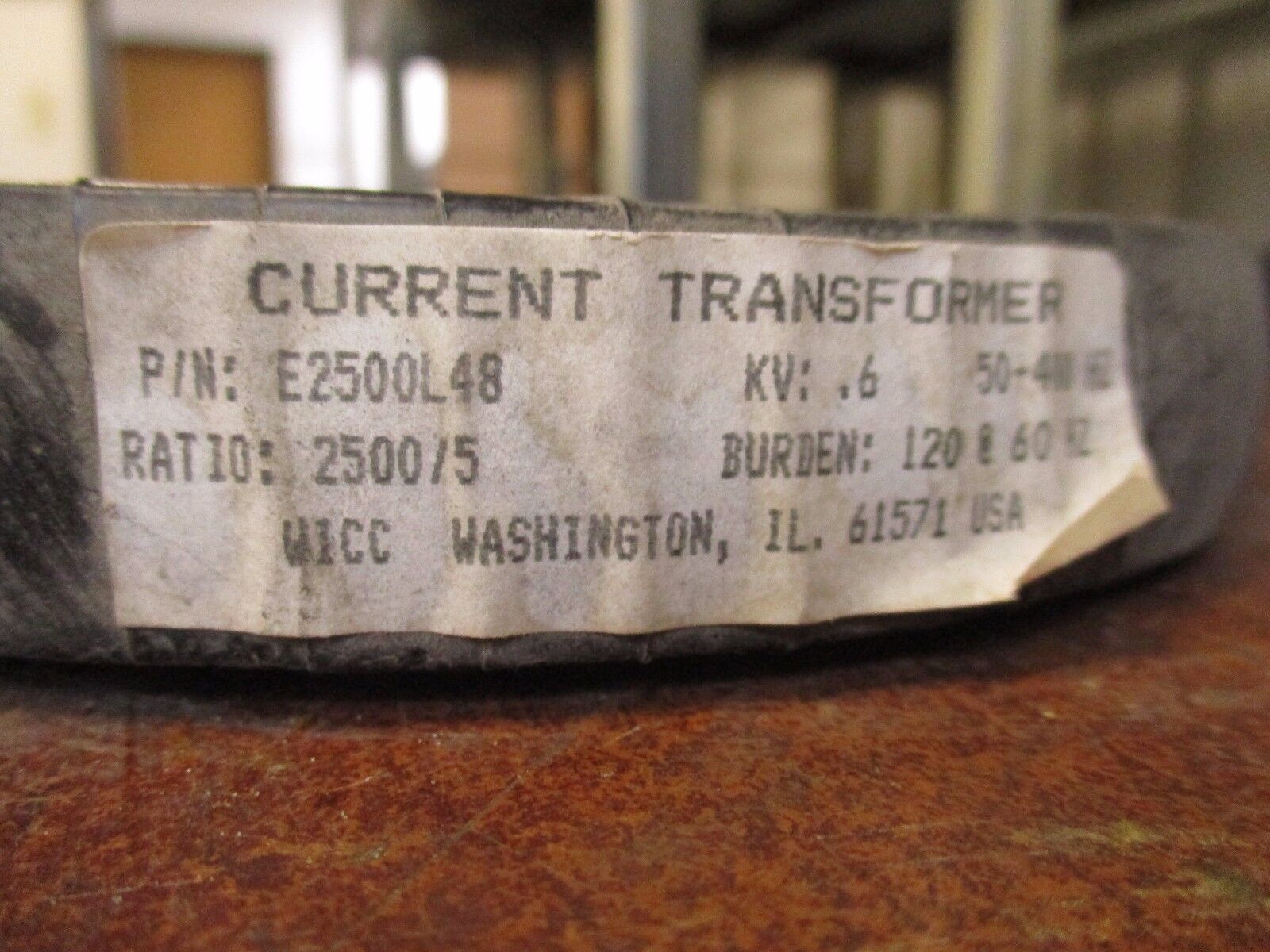 WICC Current Transformer E2500L48 Ratio 2500:5A 0.6Kv 50-400Hz Used