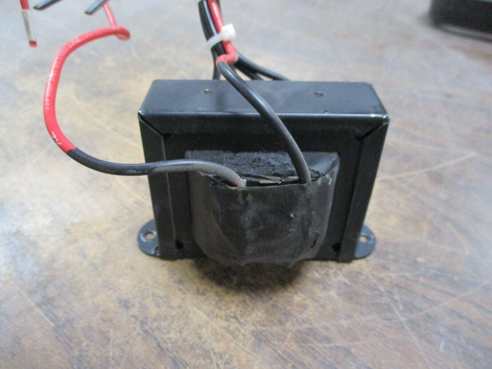 Cutler-Hammer Type MTC Transformer C0050C2AL2 0.050kVA Pri: 230/460V Sec: 115V