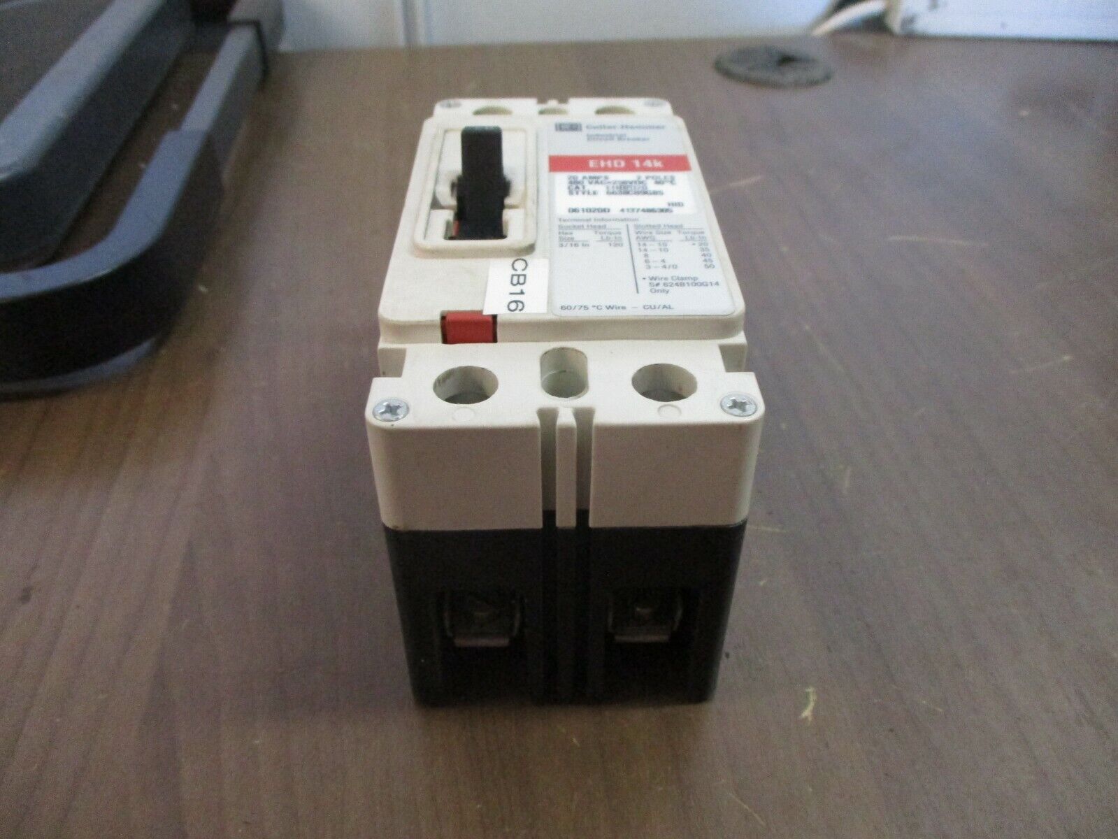 Cutler-Hammer EHD 14k Circuit Breaker EHD2020 20A 480V 2P Used