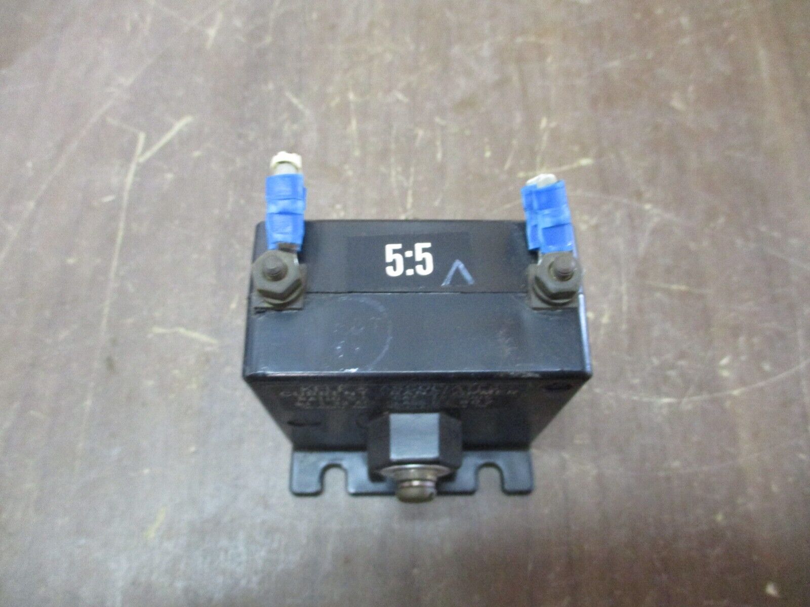 Kele & Associates Current Transformer 189-005 Ratio 5:5A 600V 50-400Hz 10kV BIL