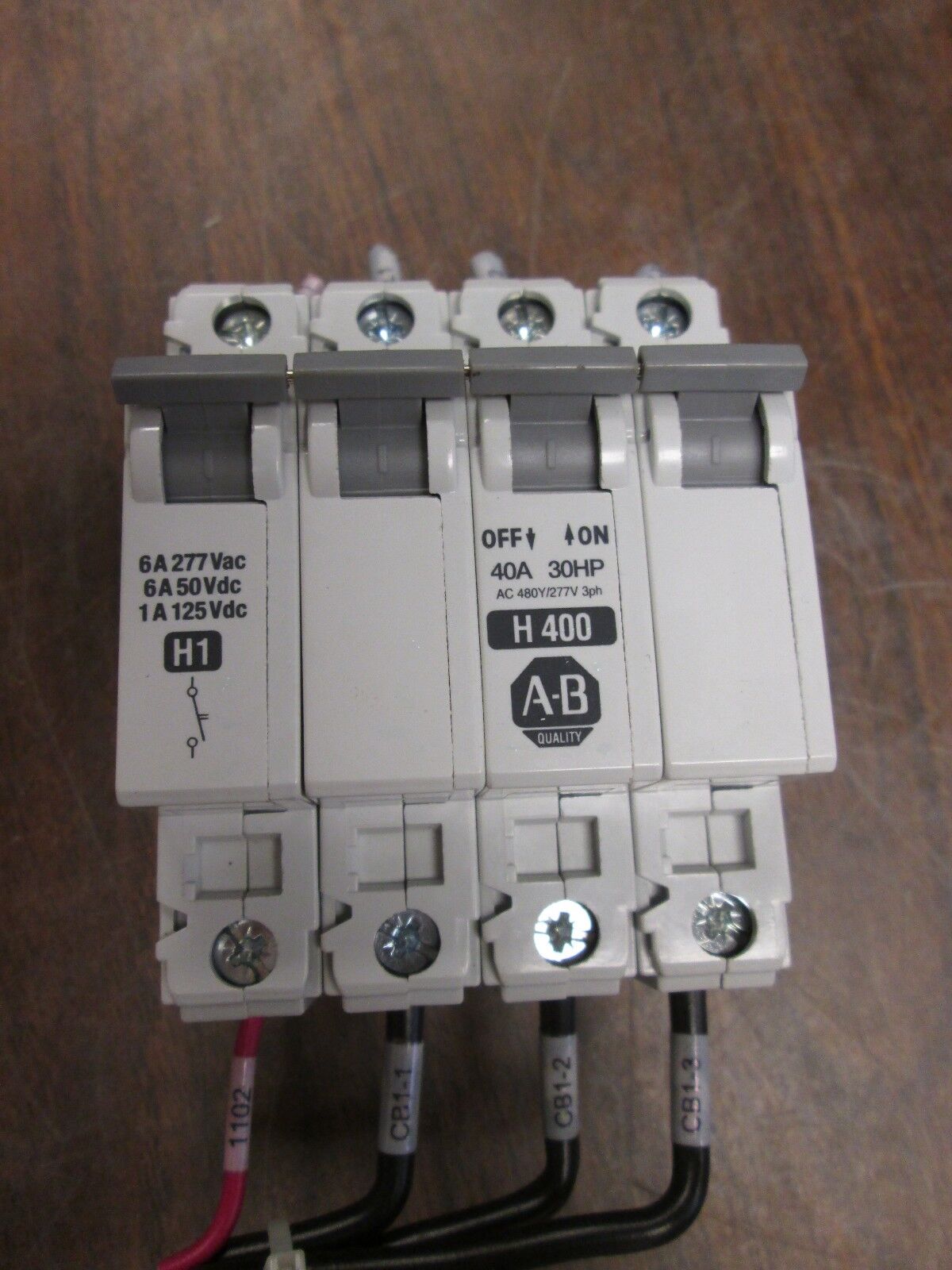 Allen-Bradley Circuit Breaker 1492-CB3-H400 4P 40A Used