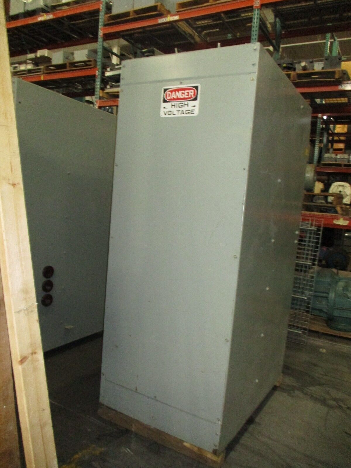 Westinghouse Load Interrupter Switchgear 489IA53G02 600A 13.8-15.0kV Used