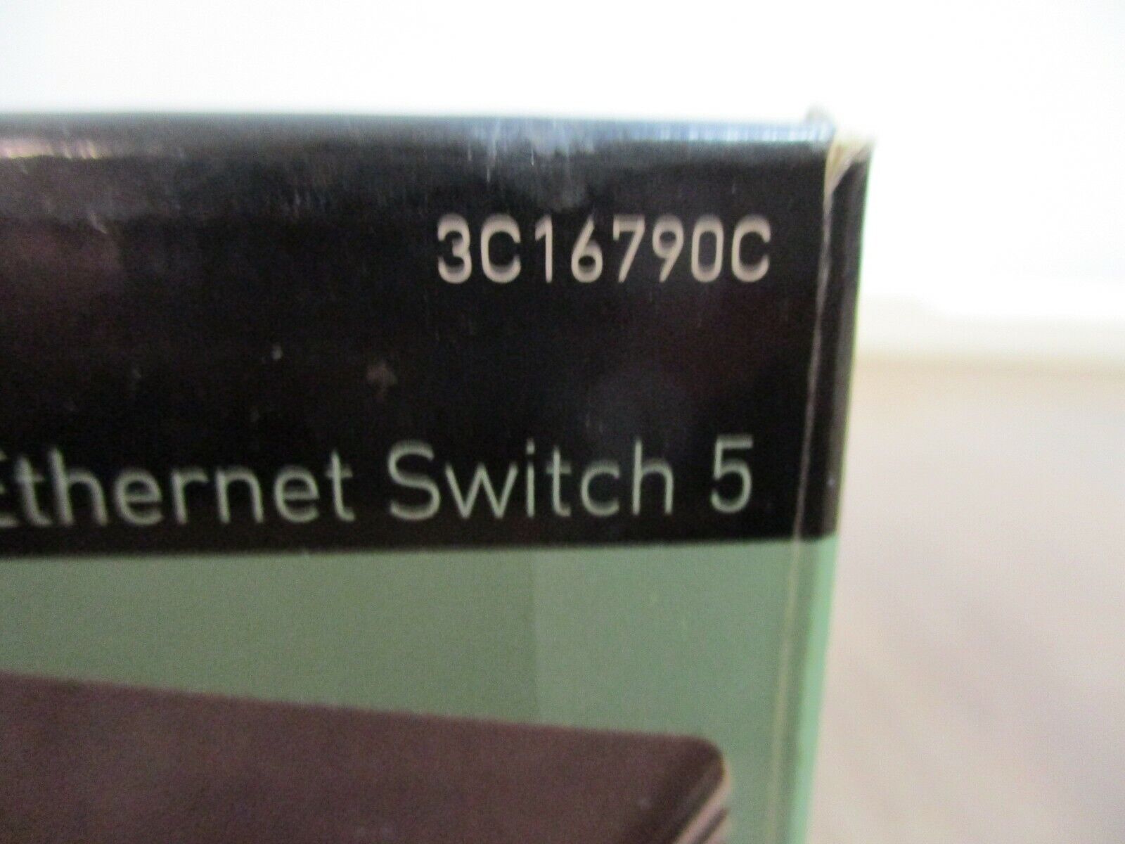 3Com OfficeConnect Fast Ethernet Switch 3C16790C 5-Port 10/100 Mbps New Surplus