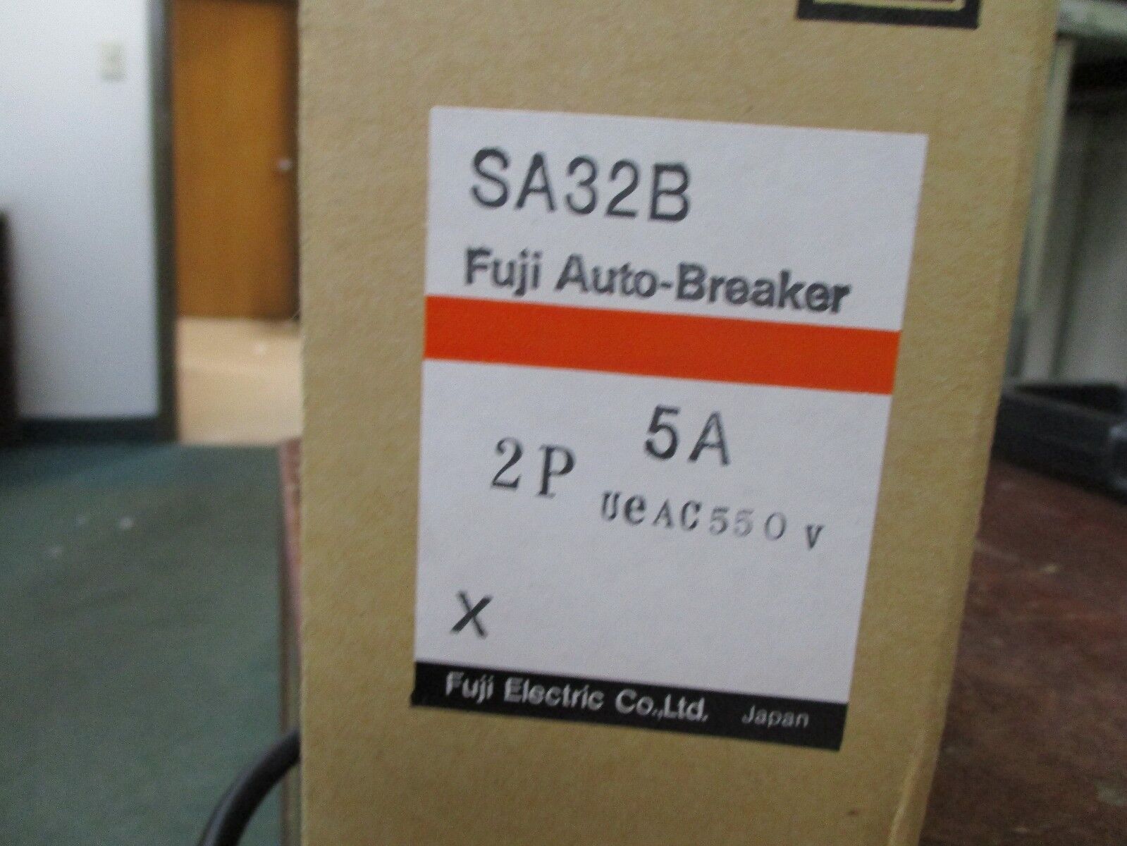 Fuji Auto-Breaker SA32B 5A 220V 2P New Surplus