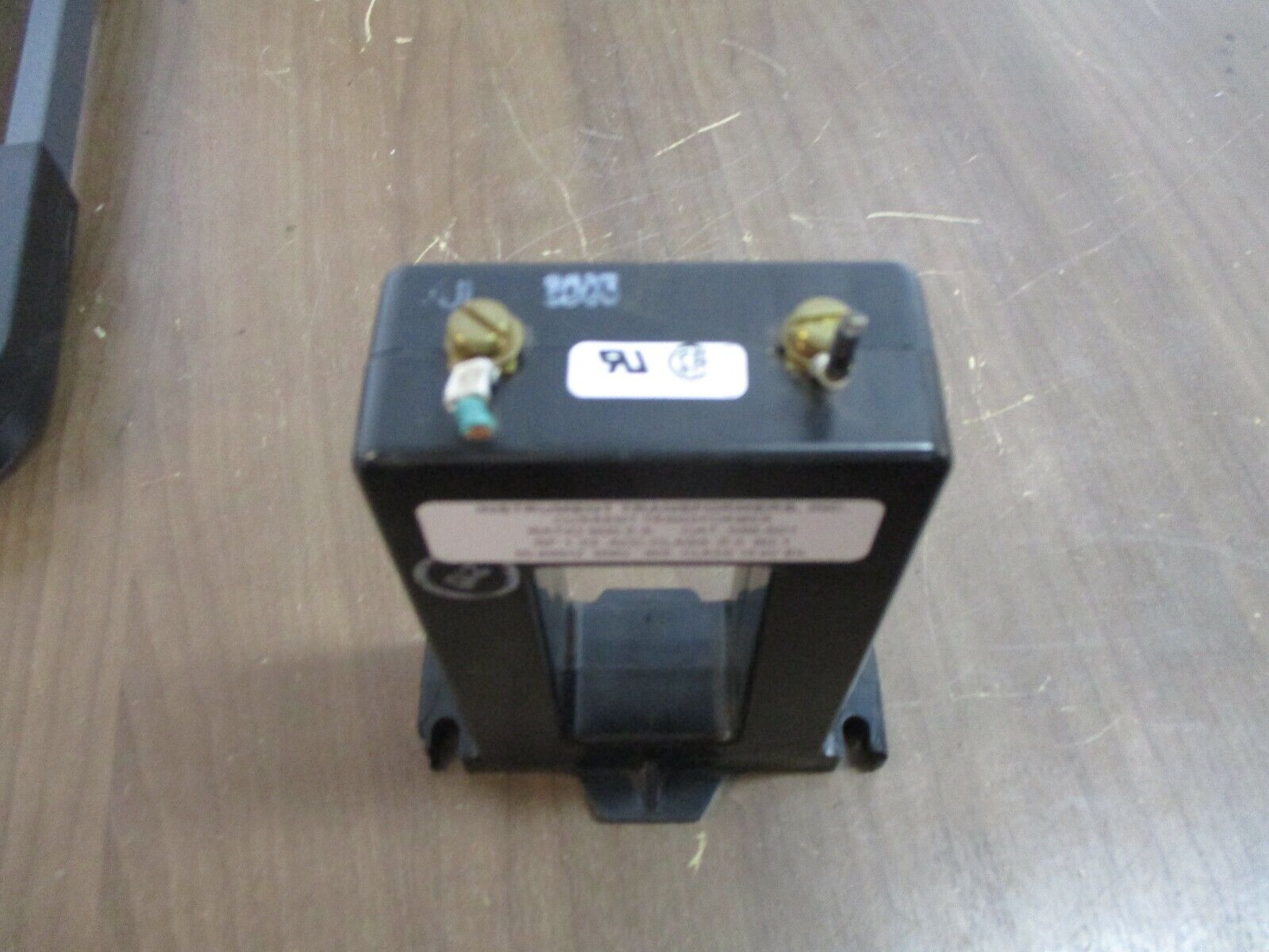 Instrument Transformers Current Transformer 586-601 Ratio 600:5A 10KV BIL 600V