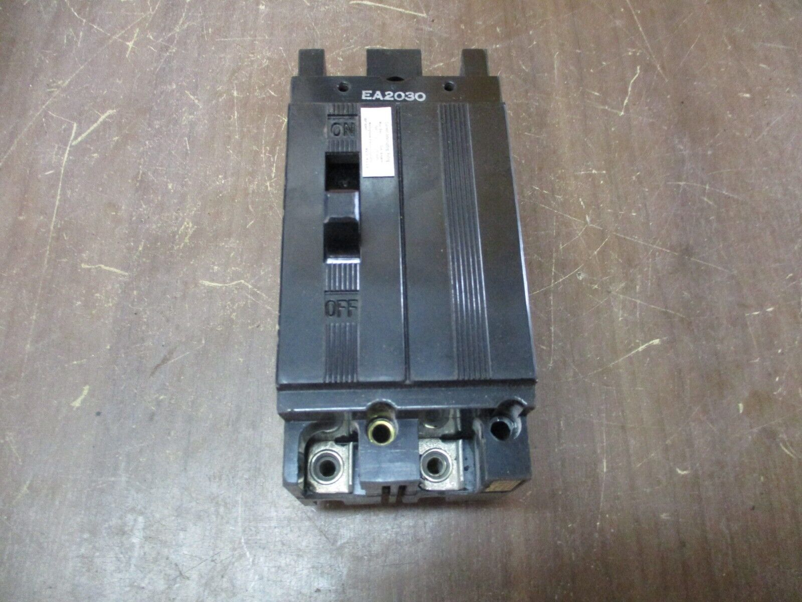 Westinghouse Circuit Breaker EA2030 30A 240V 2P Used