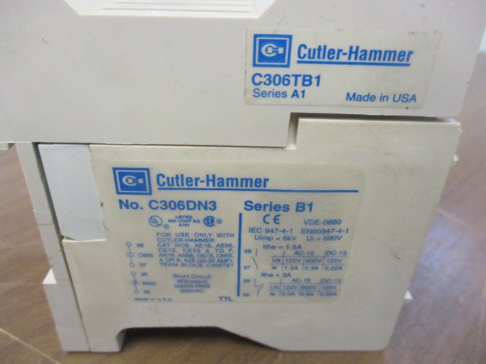 Cutler-Hammer Overload Relay C306DN3 Ser. B1 600V 3P *Chipped* Used