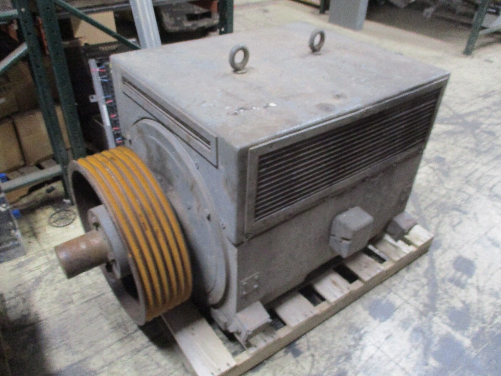 Siemens-Allis RG Induction Motor 587U 450HP 1200RPM 59.4A 4000V, Used