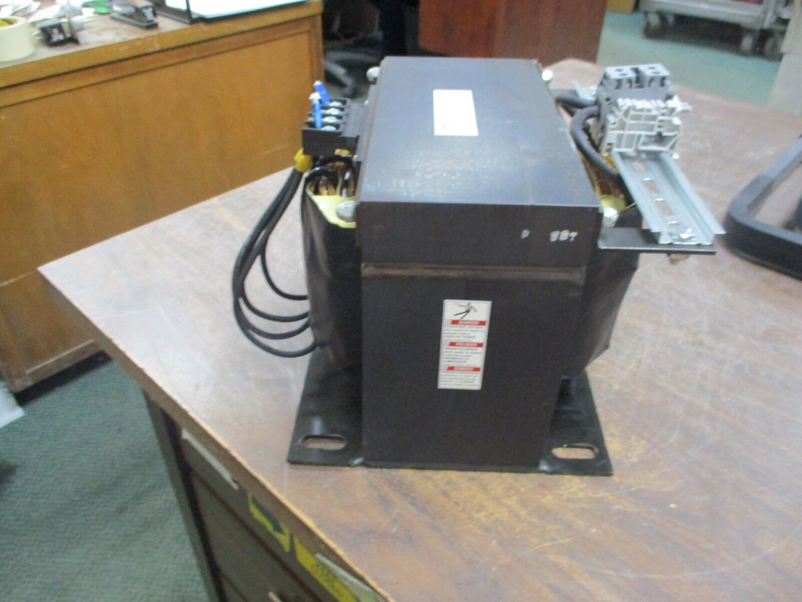 Square D Transformer 9070T5000D1 5KVA Pri: 240/480V Sec: 120V 50/60Hz Used