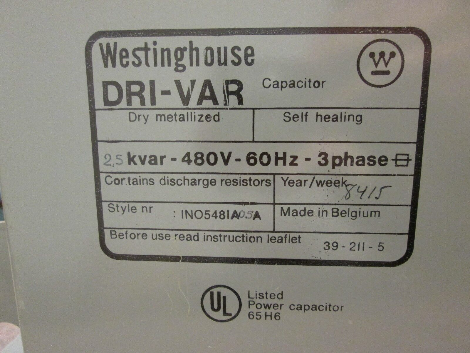 Westinghouse Dri-Var Capacitor 1N05481A05A 2.5kvar 480V 60Hz 3Ph Used