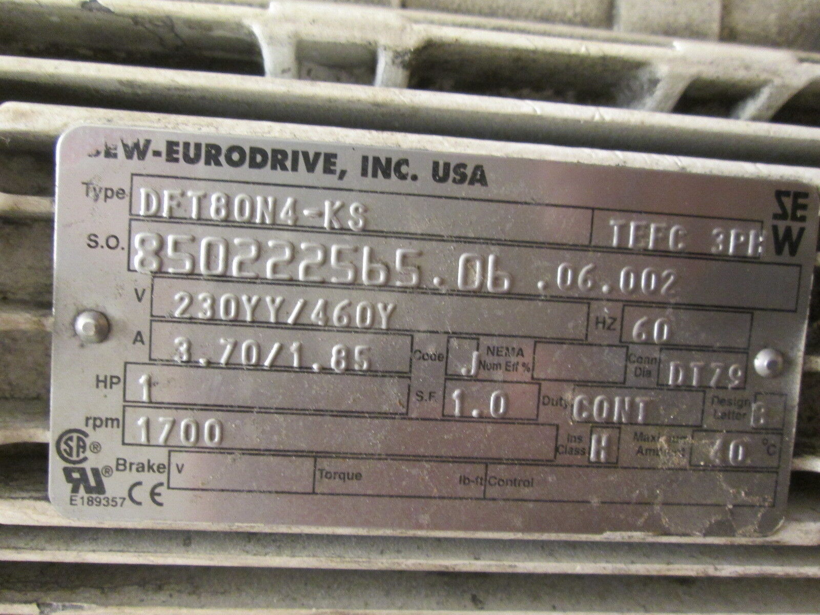 SEW-Eurodrive AC Motor w/ Gear DFT80N4-KS 1HP 1700RPM 230YY/460Y 3.70/1.85A Used