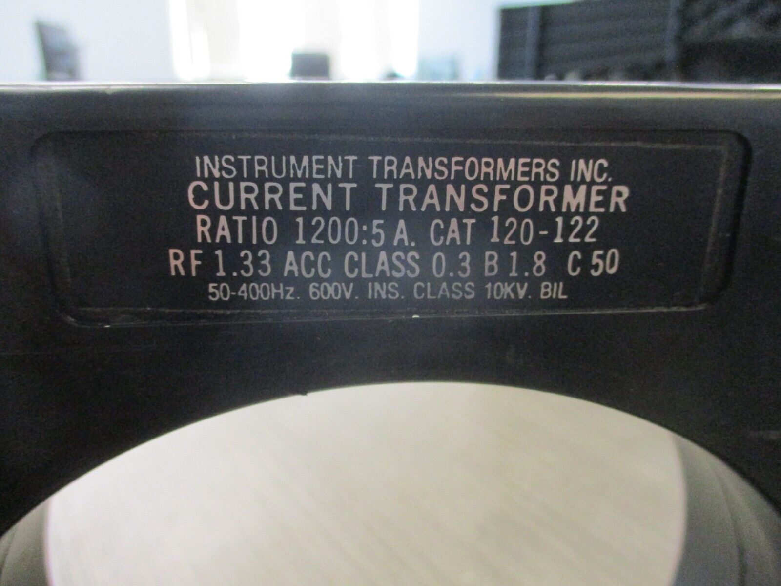 Instrument Transformer Current Transformer 120-122 Ratio 1200:5A 600V Used.