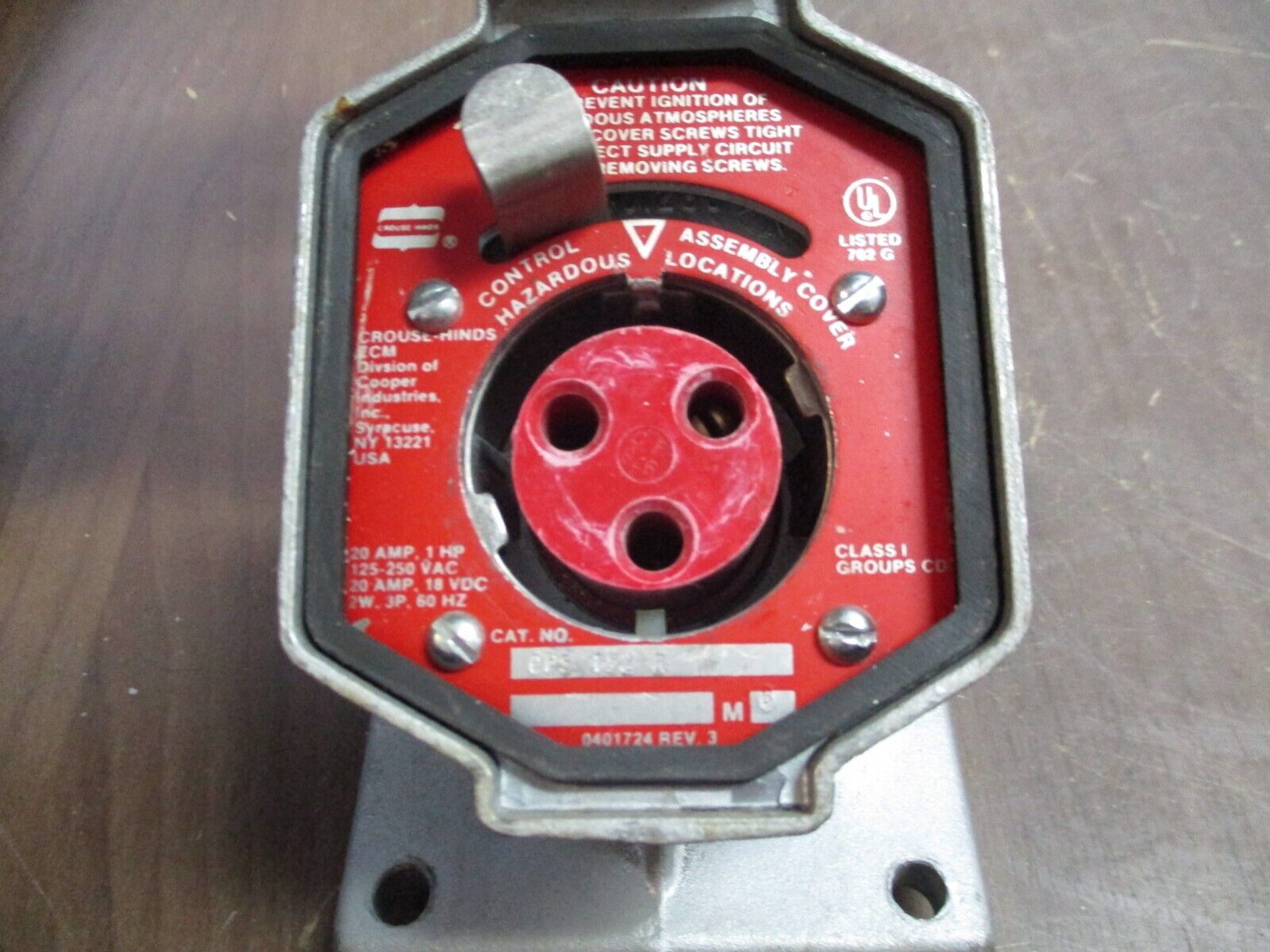 Crouse-Hinds Explosion Proof Receptacle CPS 152 R 20A 125-250V Used