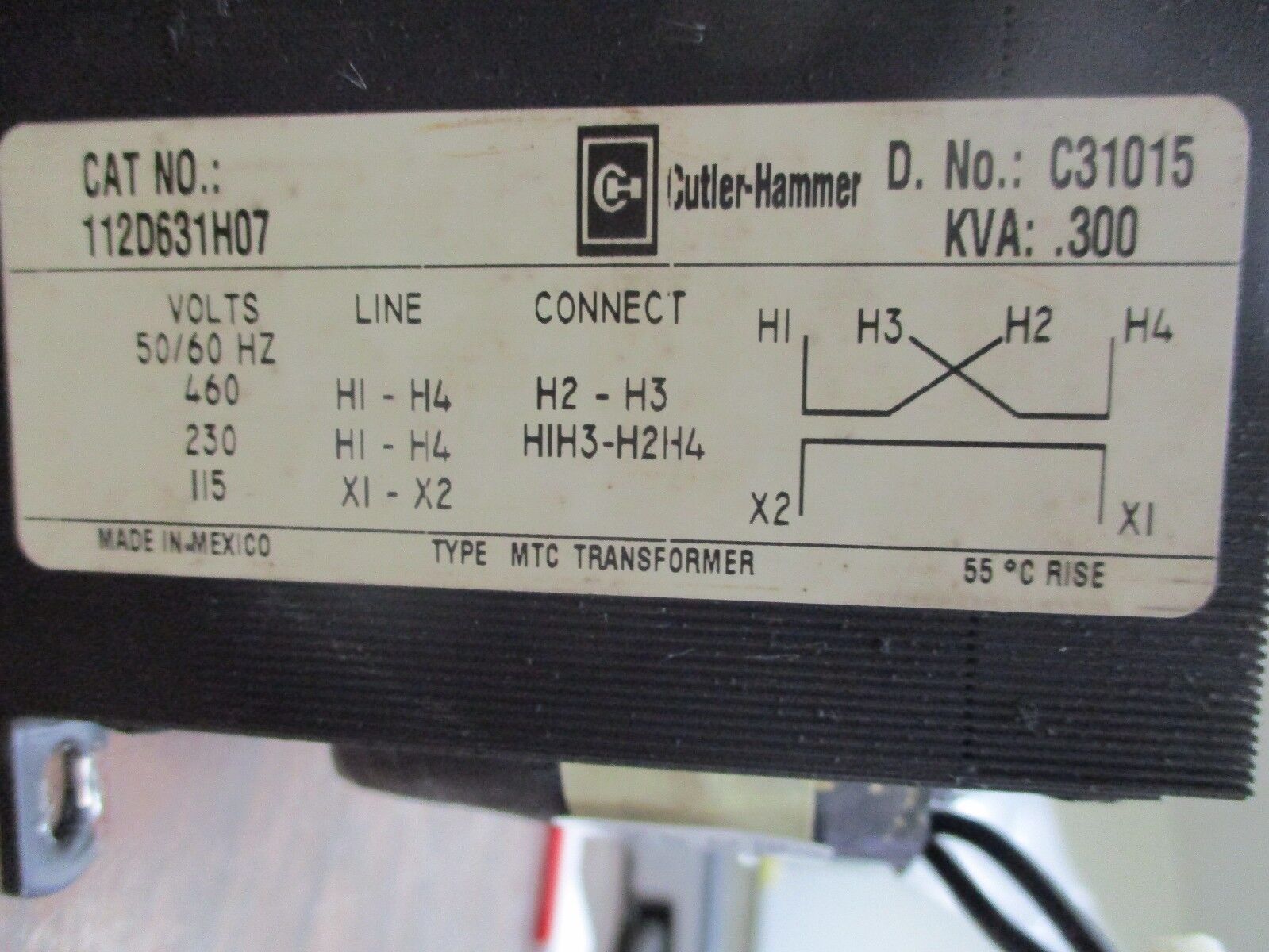 Cutler-Hammer Type MTC Transformer 112D631H07 0.300 KVA Pri: 230/460V Sec: 115V