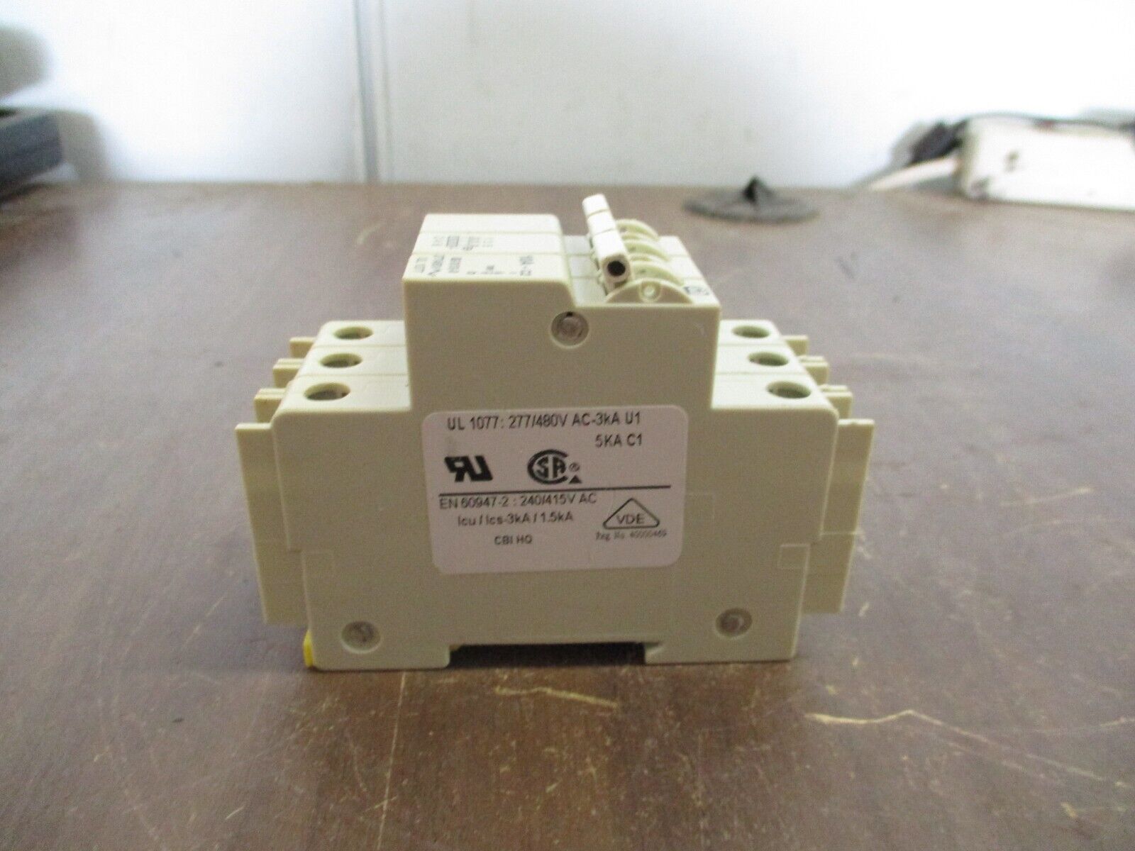 CBi Circuit Breaker QZ-3(13)-D-10 10A 277/480V 3P *Broken Plastic* Used