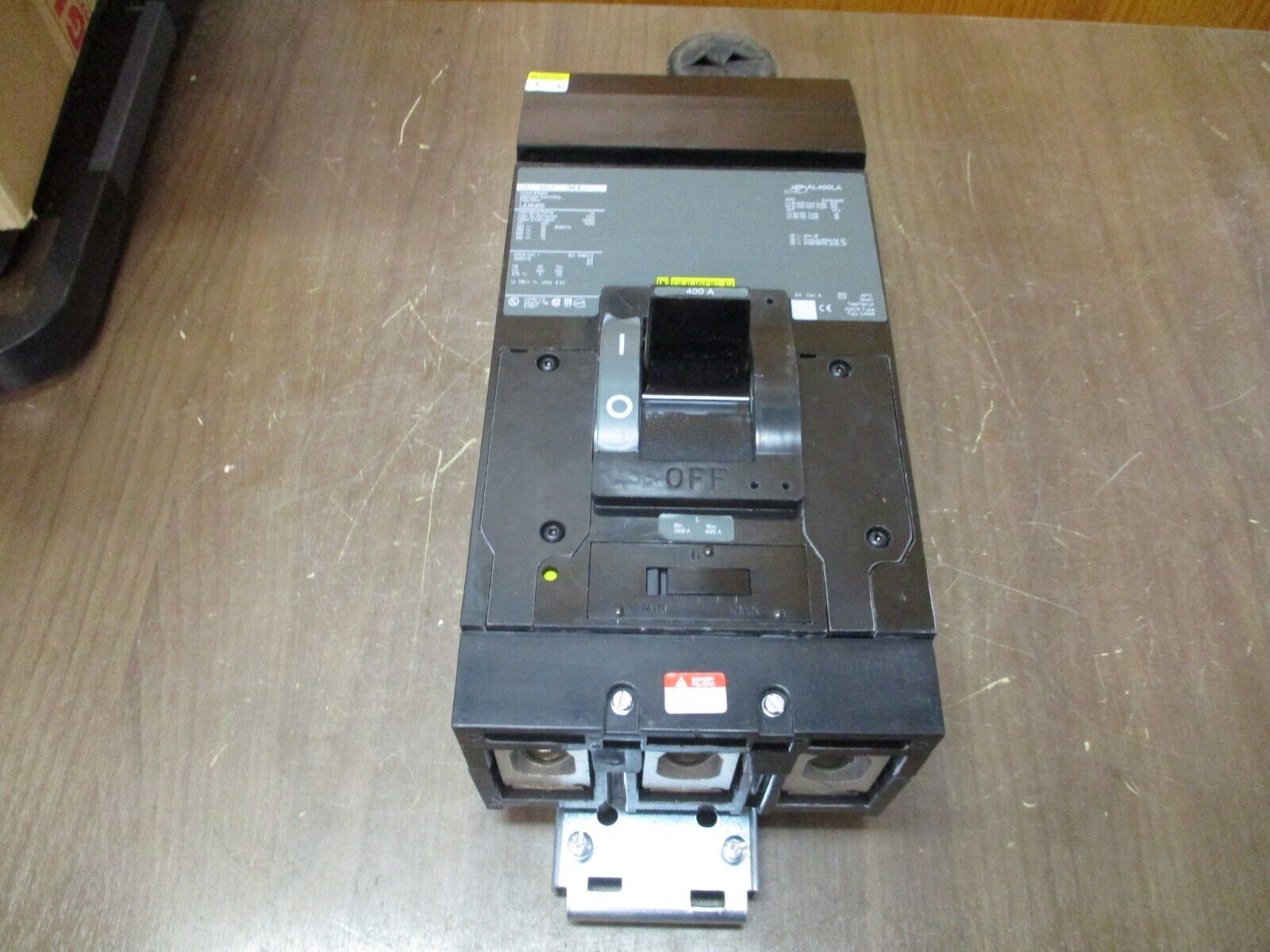 Square D I-line Circuit Breaker LA36400 400A 600V 3P New Surplus