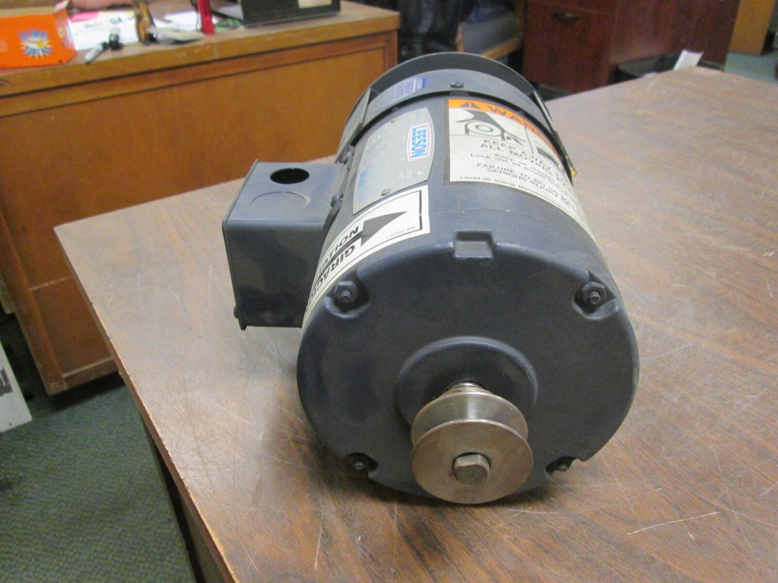 Leeson C4T17FB4B AC Motor 100961.00 ½HP 1725/1425RPM FR: L48 ENCL: TEFC Used