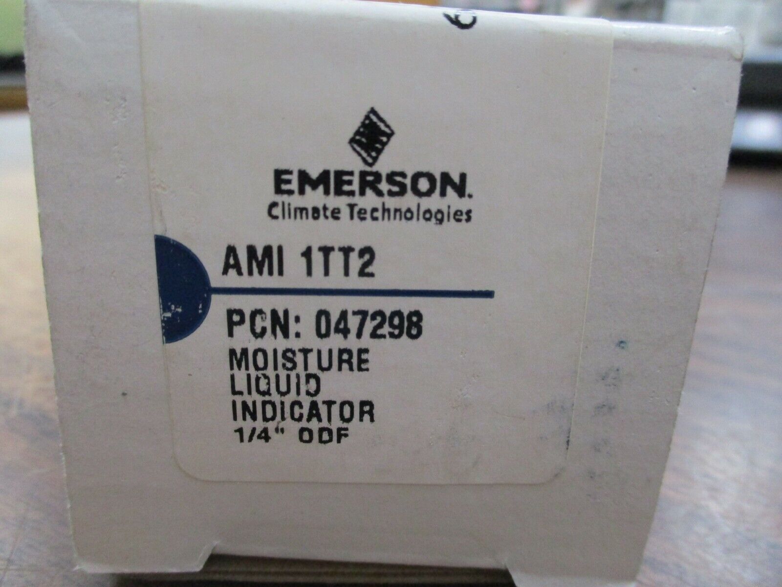 Emerson Moisture Liquid Indicator AMI ITT2 1/4" ODF New Surplus