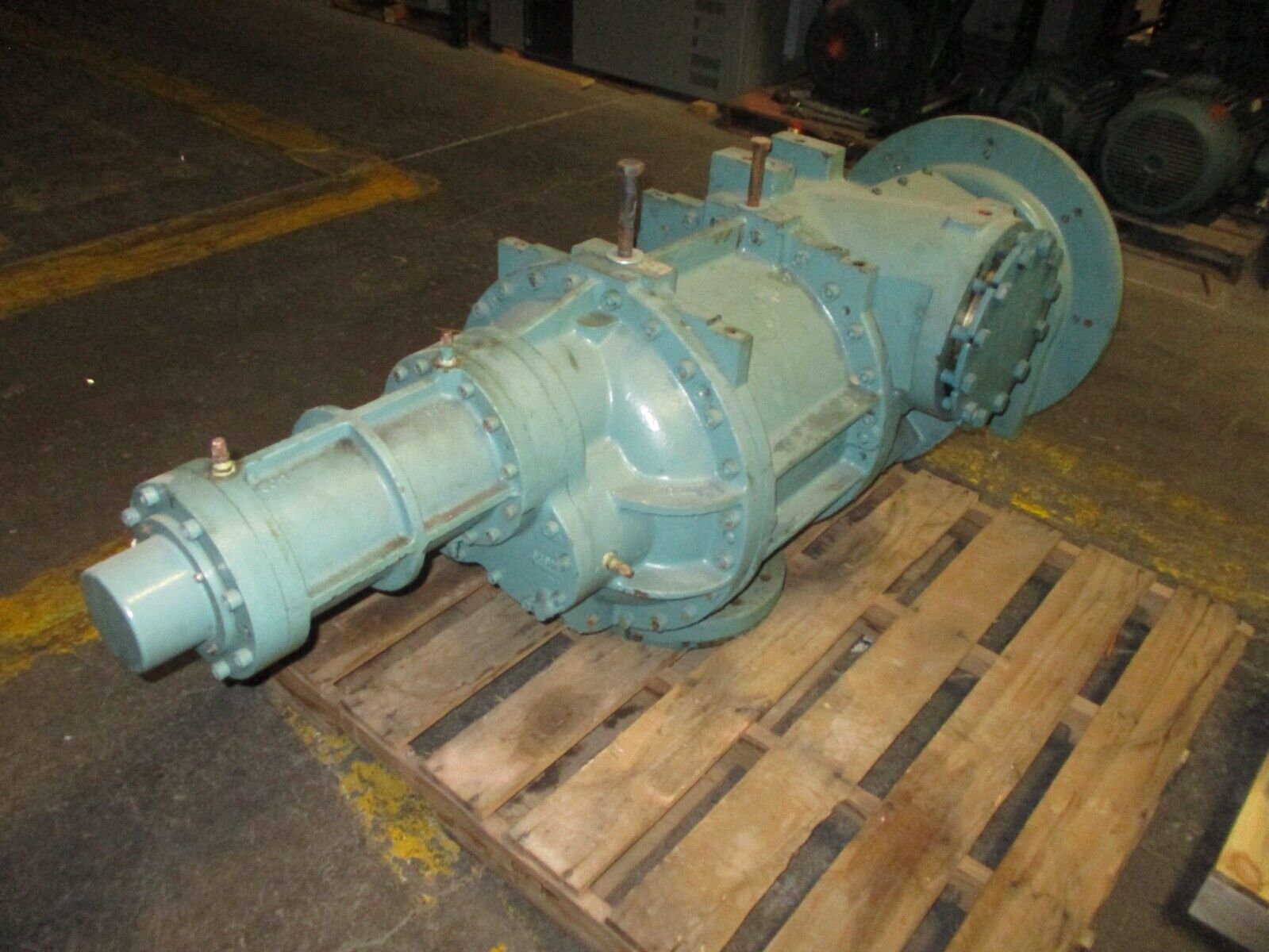 Rotary Screw Compressor YCCH193 R-22 3600RPM 300PSIG Used