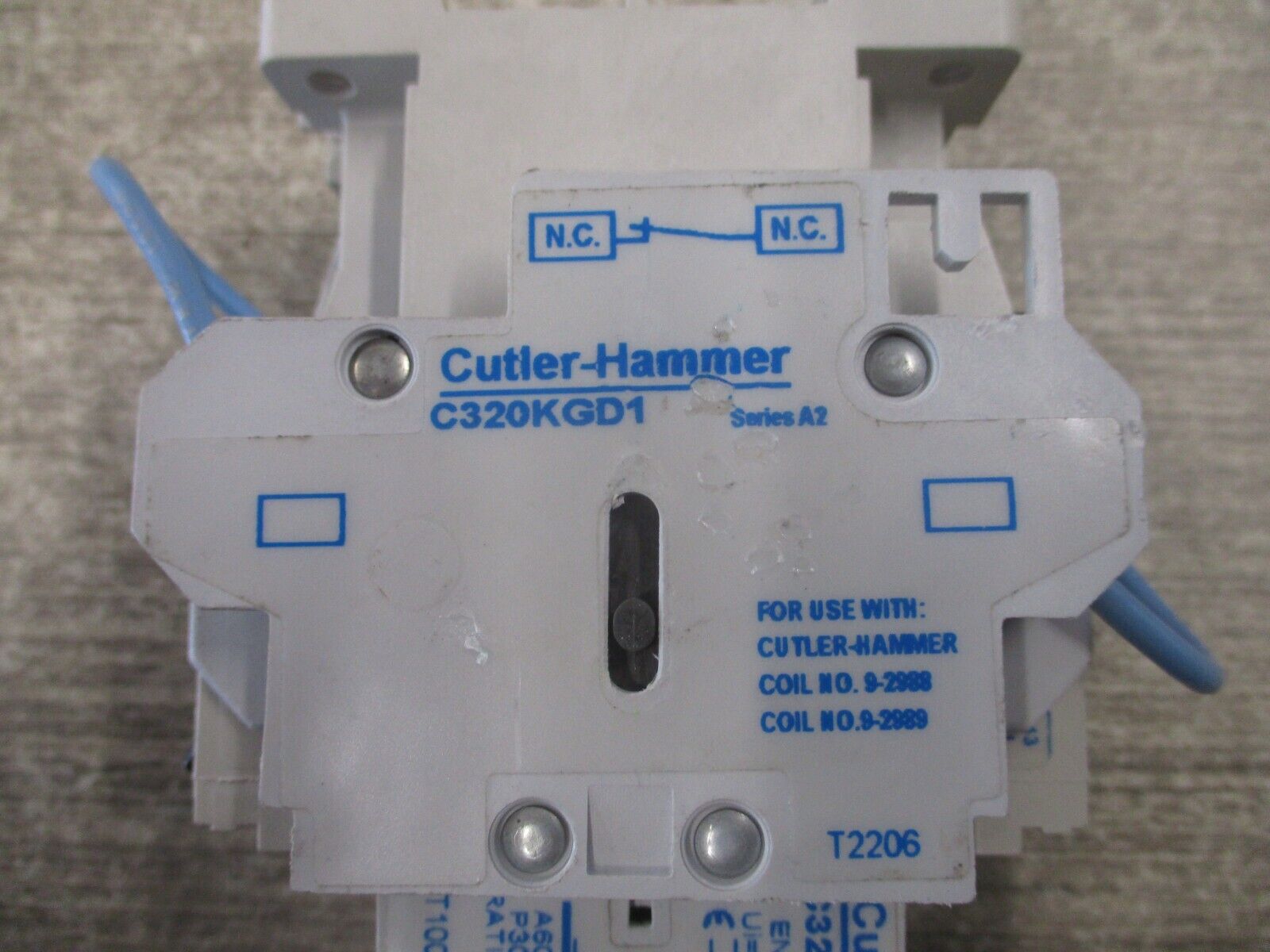 Cutler-Hammer Contactor D15CR40 Ser. B1 W/Aux Contact Block W/ Aux Contact Used