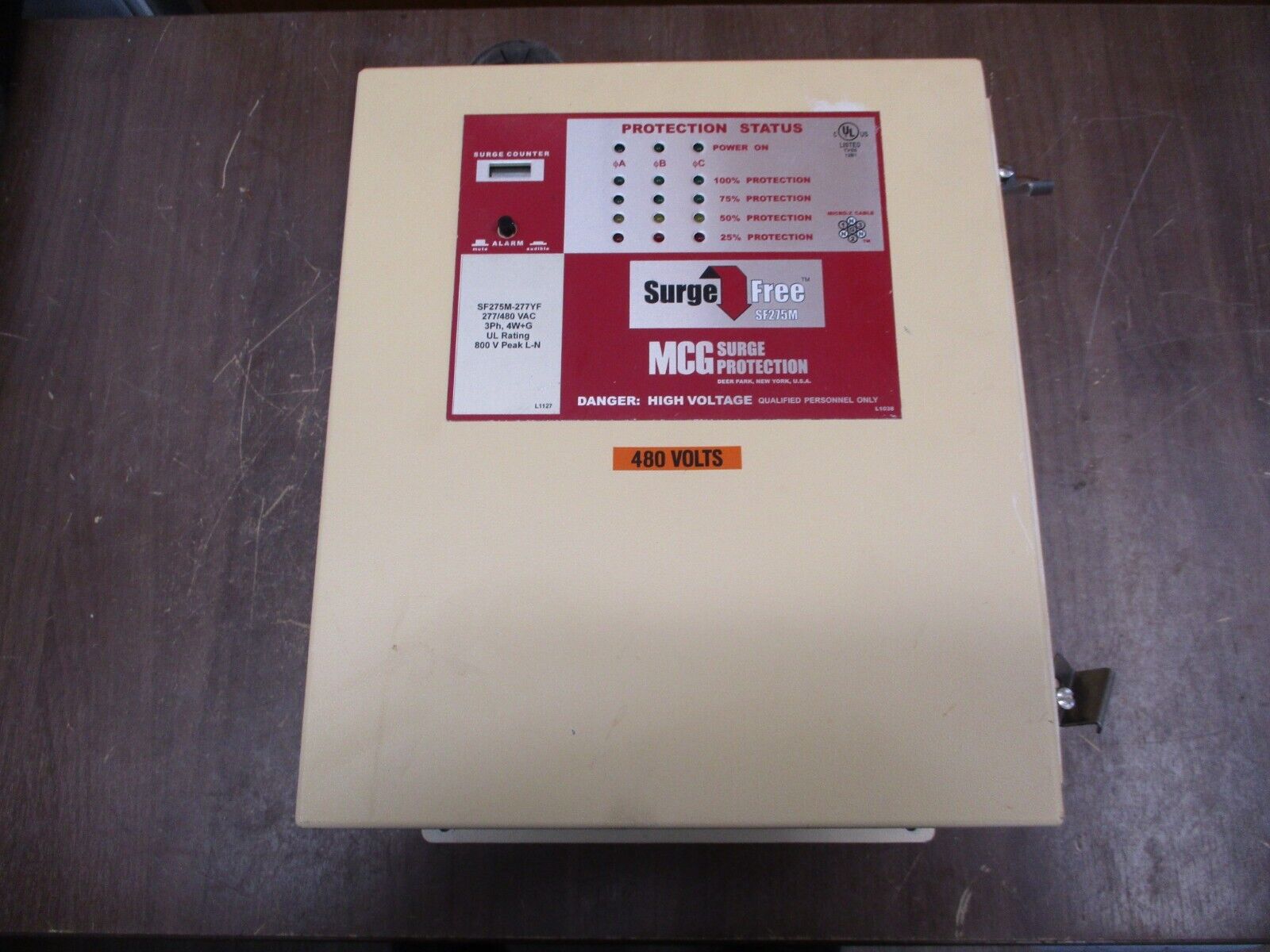 MCG Surge Protective Device SF275M-277YF 277/480V 3Ph 4W+G Rating: 800V L-N Used