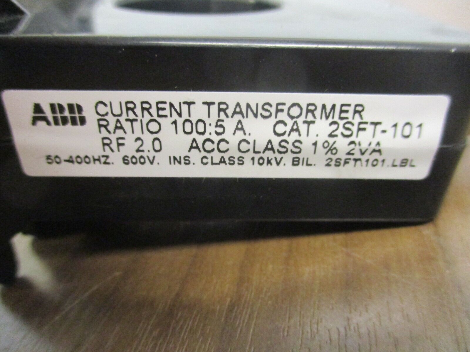 ABB Current Transformer 2SFT-101 Ratio 100:5A 600V 50-400Hz 10kV BIL Used