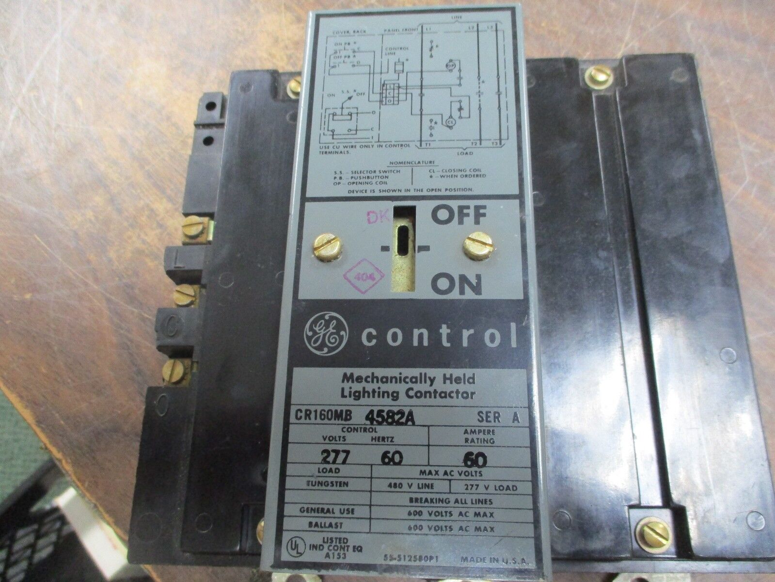 GE Mechanically Held Lighting Contactor CR160MB4582A 60A 600V Control: 277V Used