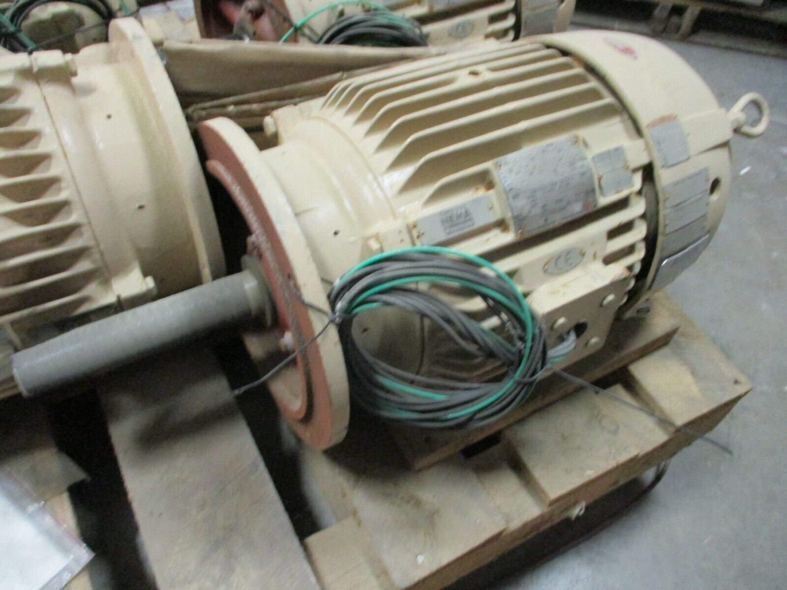 US Motors AC Motor 10709431-100 25HP 3600RPM 286TDYZ Frame TE Used